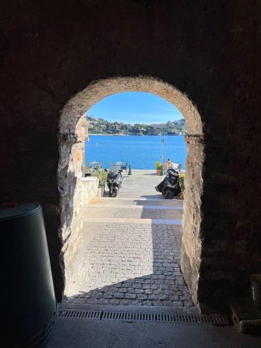 Loft - Centre Historique Apartment Villefranche-sur-Mer Exterior photo