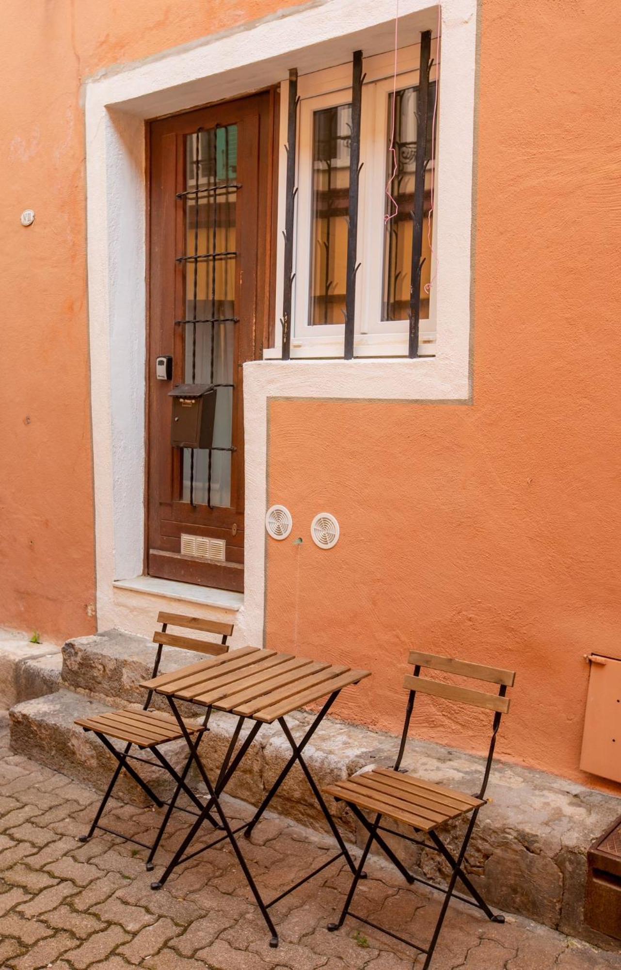 Loft - Centre Historique Apartment Villefranche-sur-Mer Exterior photo